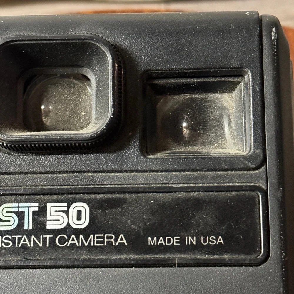 Vintage Kodak Colorburst 50 Instant Film Camera Polaroid Type Black Camera